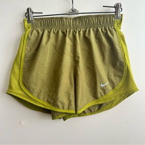 Nike Tempo Running Shorts Women’s XS